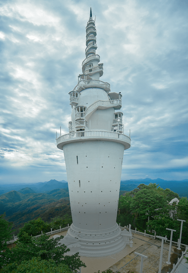 Ambuluwawa Tower